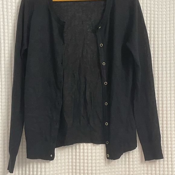 Banana Republic Black Cardigan - Picture 3 of 4